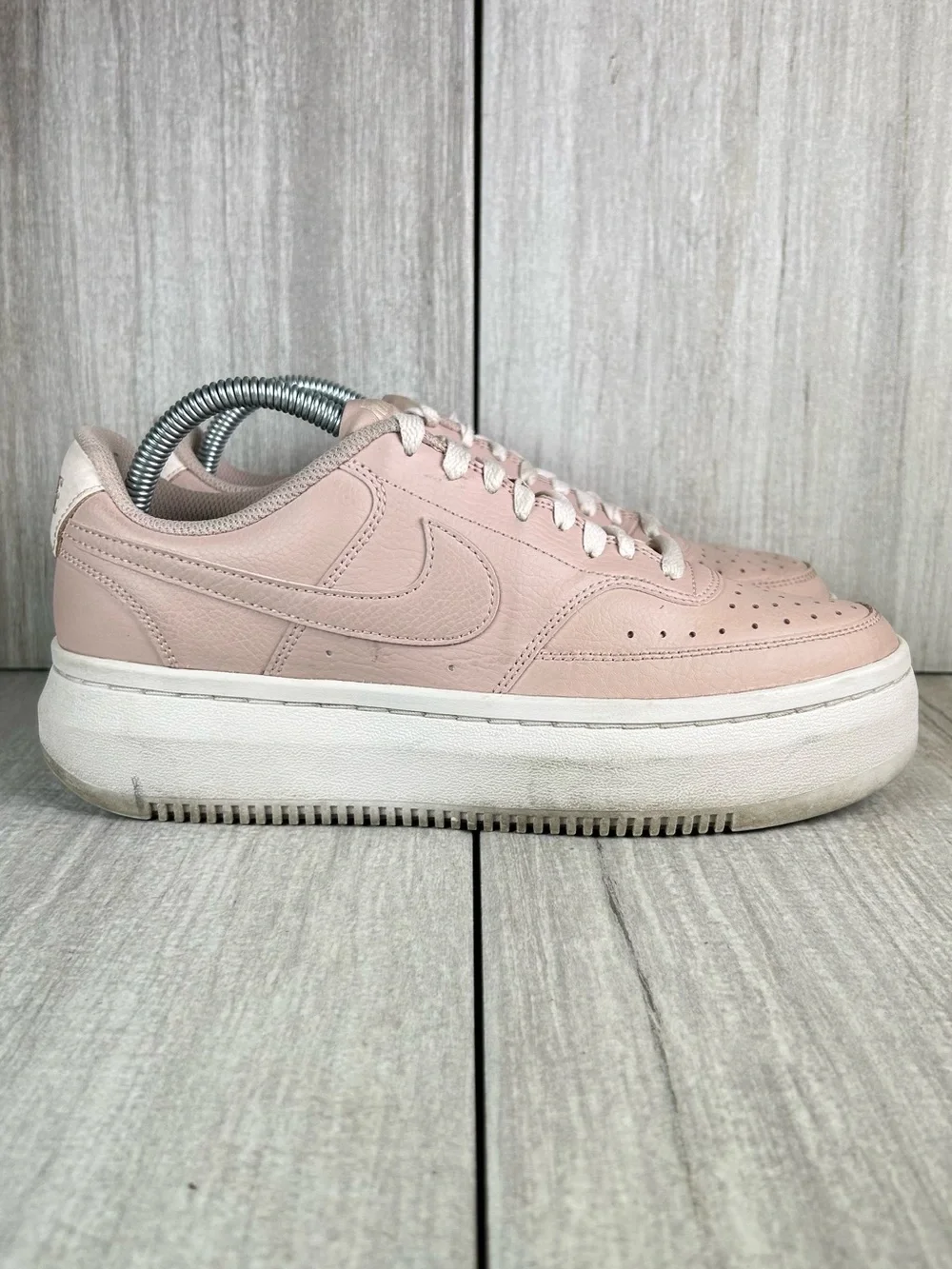 Nike Court Vision Alta LTR Soft Pink Chunky Platform Sneaker Women’s Size 9.5